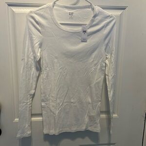 NET Gap White long sleeve white tee